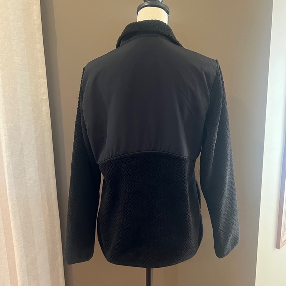 Women's Fila Sport Black Faux Fur Zip Up Jacket, Size Large - Picture 3 of 12